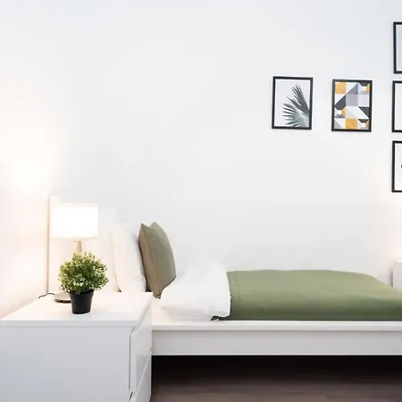 Large At Perfect Location * Budapest