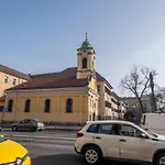 아파트 Large At Perfect Location